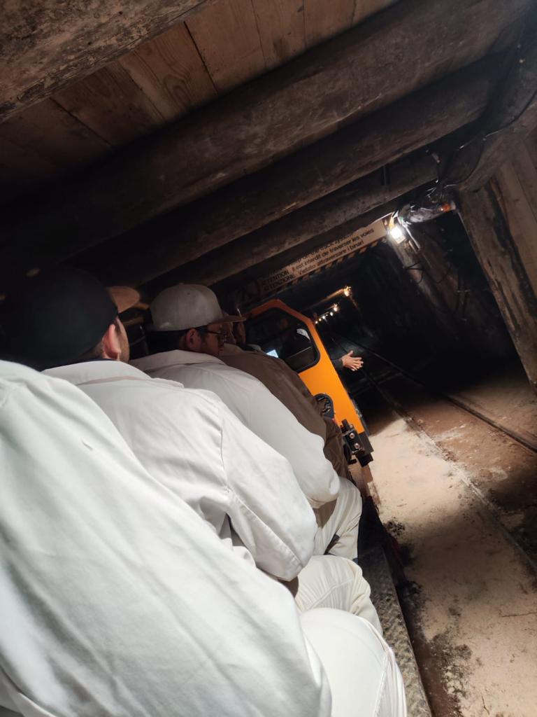 WhatsApp Image 2023-12-31 at 07.50.15 (18)