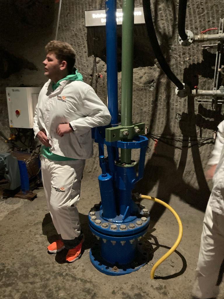 WhatsApp Image 2023-12-31 at 07.50.15 (8)